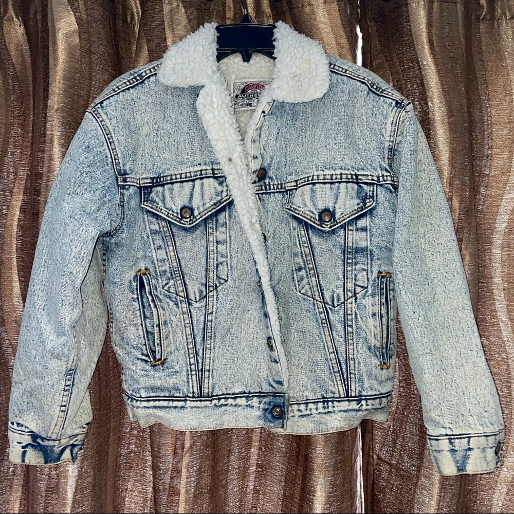 LEVI’S acid wash denim bomber jacket